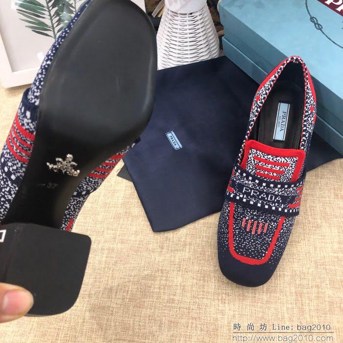 PRADA普拉達 2019頂級版本 刺繡系列 春夏時尚 粗跟方頭單鞋 網紅同款  ljl1040